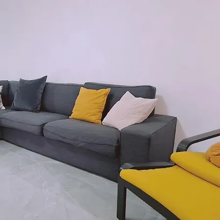 Centro شقة لارنكا
